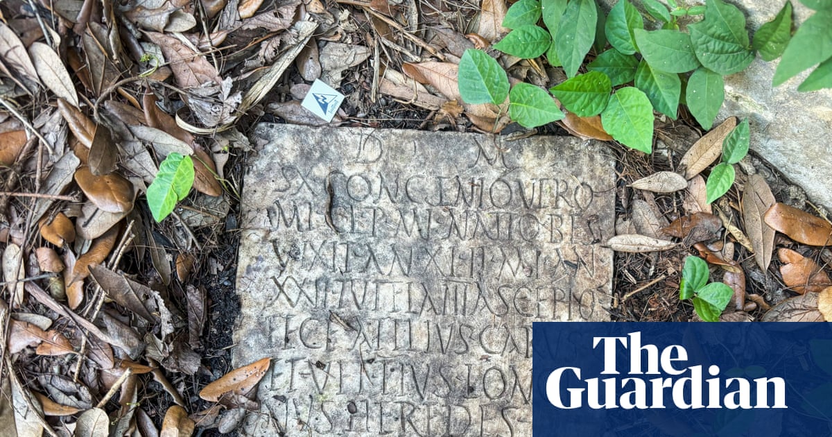 Roman grave marker found in New Orleans yard left there by US soldier's granddaughter