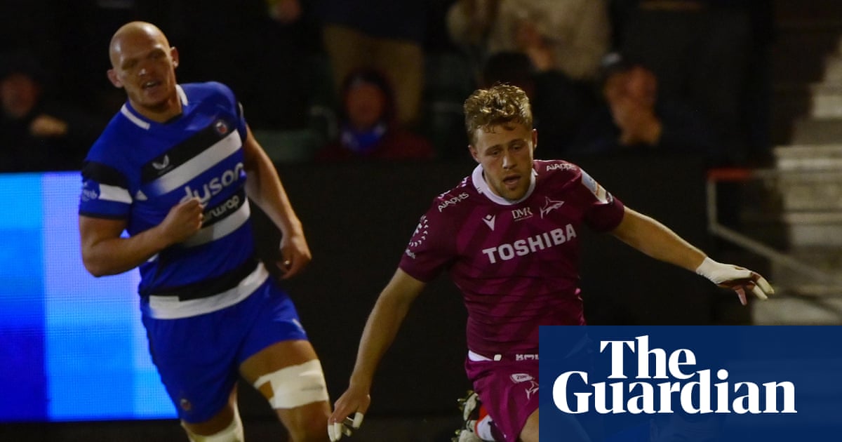 Henry Arundell leads Bath to nervy win against Sale as Borthwick takes note