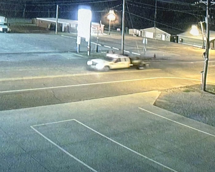 Image accompanying the story: Man serving life sentence for murder escapes Tennessee prison, slipping through fence, officials say