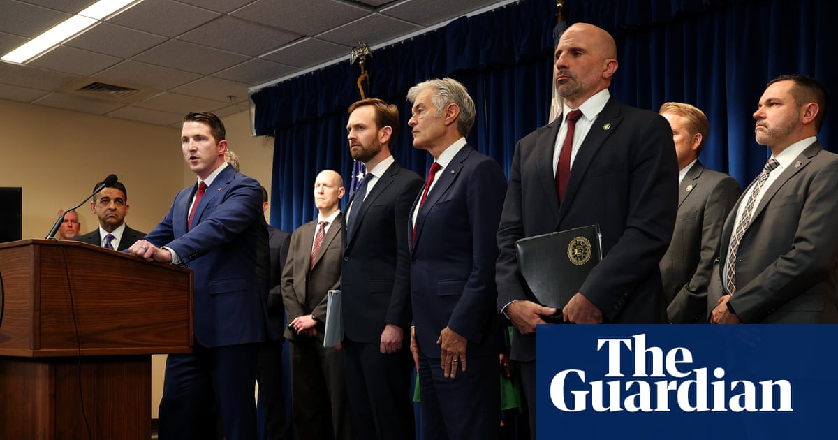 US announces charges against 15 people in Minnesota over alleged $90m healthcare scheme