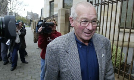 Roger Rogerson leaves a court hearing in 2014.