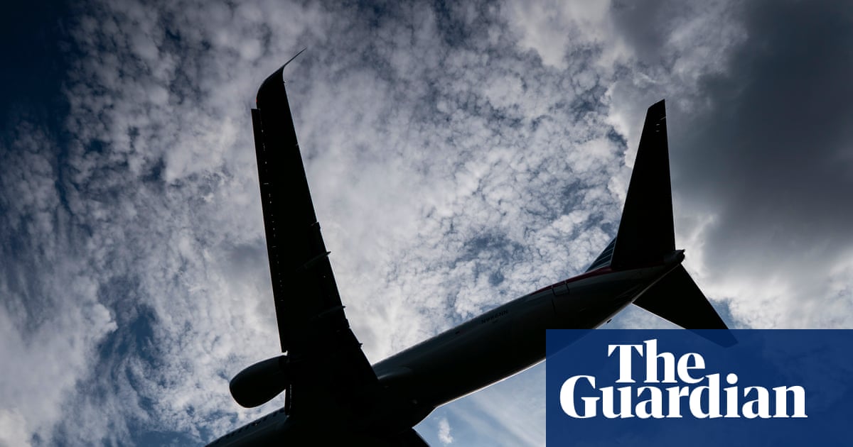 US real estate agent duct-taped and zip-tied to plane seat after ‘racial slurs’ is fired US real estate agent duct-taped and zip-tied to plane seat after ‘racial slurs’ is fired