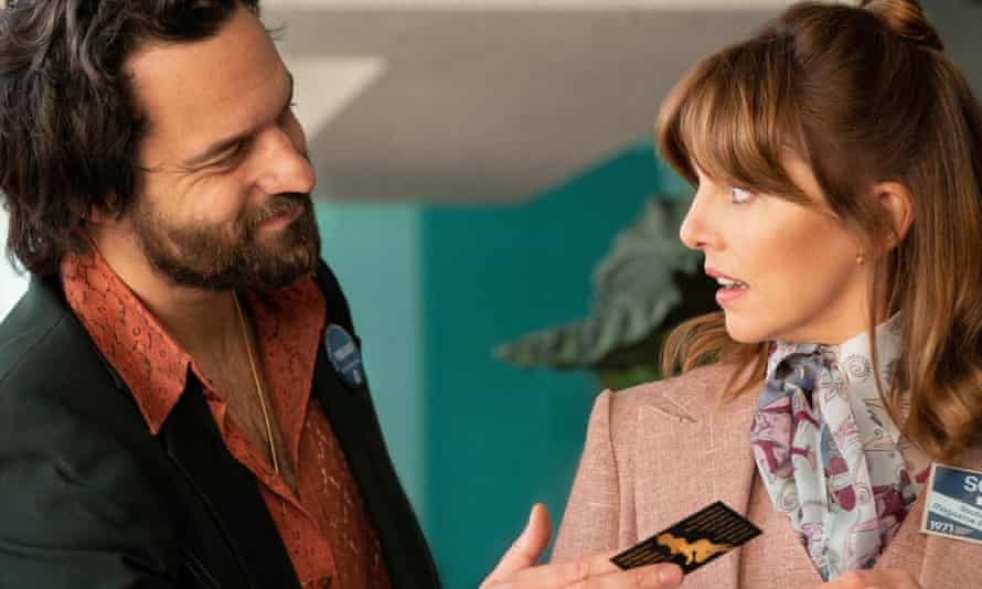 Jake Johnson and Ophelia Lovibond in Minx
