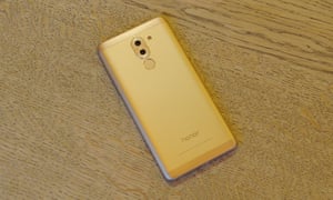 Rounded sides and a curved back make the 6X nice to hold.