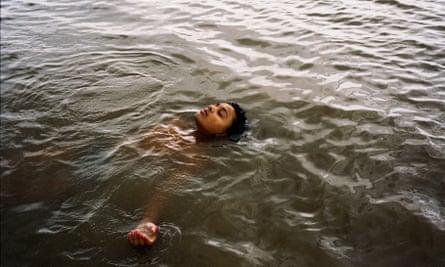 A still from Bird.
