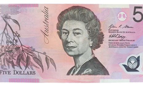 Australian $5 banknote with portrait of Queen Elizabeth