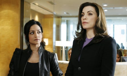 جوليانا مارگوليس و آرچي پنجابي در فيلم The Good Wife.