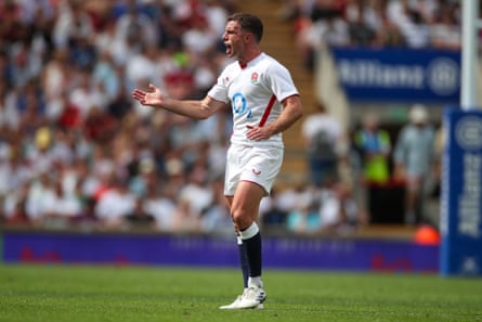 George Ford urges on his England teammates at Twickenham last month