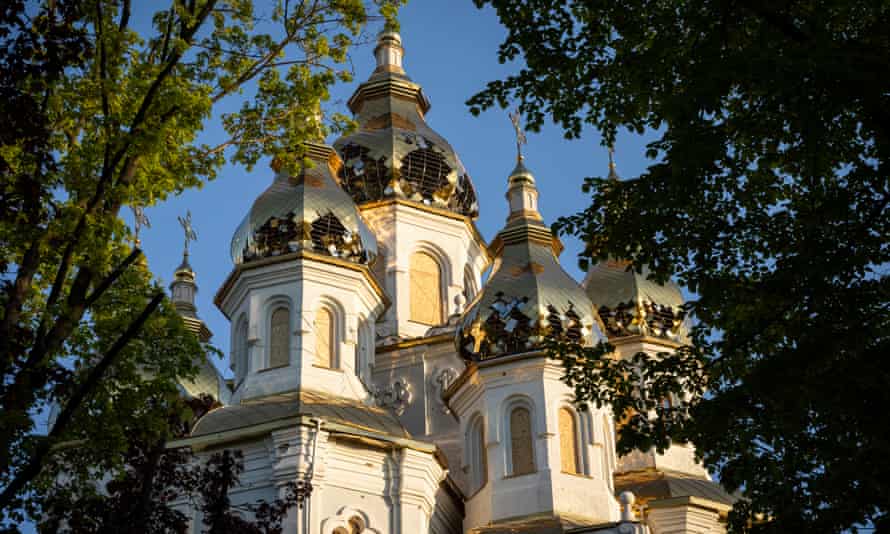 La chiesa nel centro di Kharkov è stata danneggiata