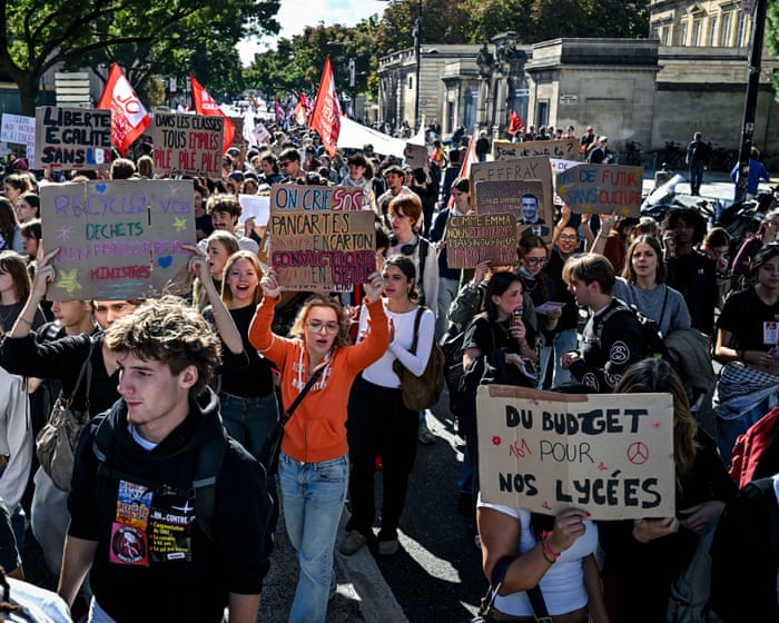Young people: share your views on youth protests around the world