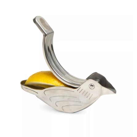 GOHAR WORLD Engraved lemon stainless-steel squeezer