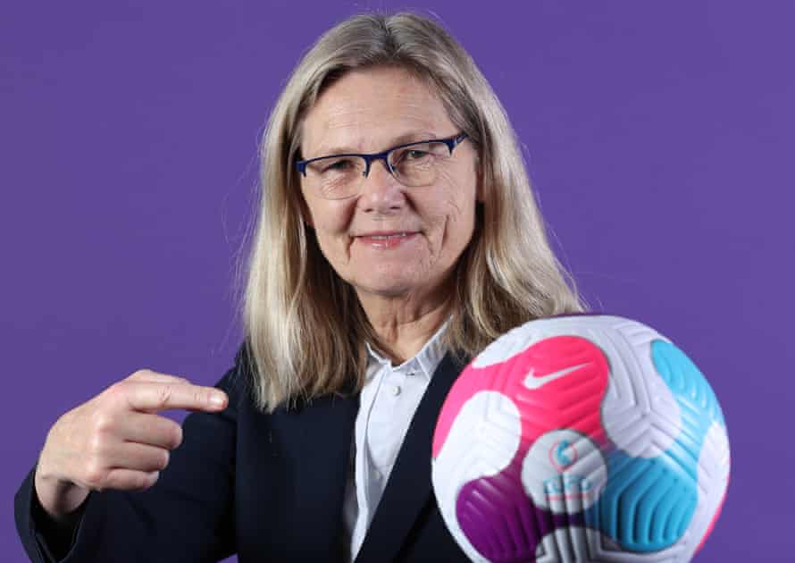 Finland coach Anna Signol