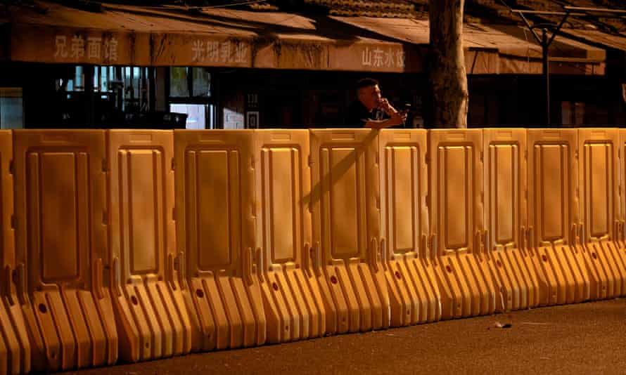 rào cản ở Thượng Hải