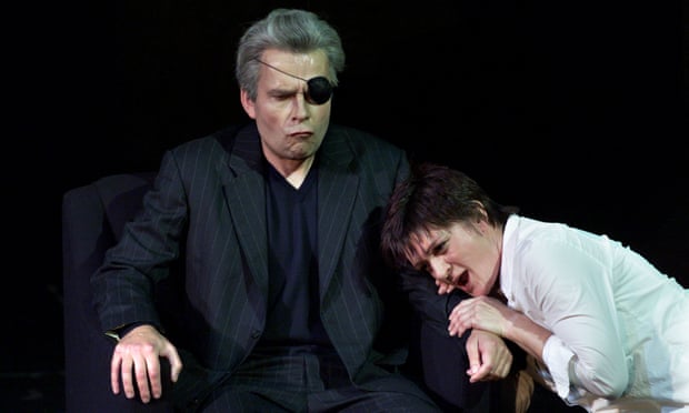 Mathew Best as Wotan and Elizabeth Byrne as Brunnhilde in Scottish Opera’s 2001 production of Die Walküre.