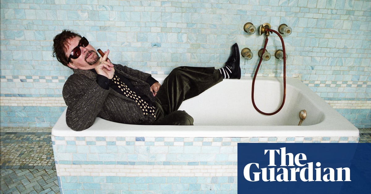 Tom Robbins, novelista cómico de la contracultura estadounidense, fallece a los 92 años | Libros Tom Robbins, novelista cómico de la contracultura estadounidense, fallece a los 92 años | Libros