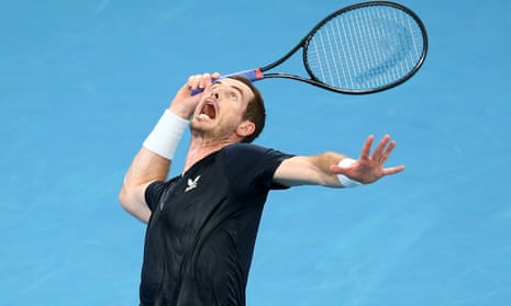 Andy Murray is through to the semi-finals of the Sydney Tennis Classic.