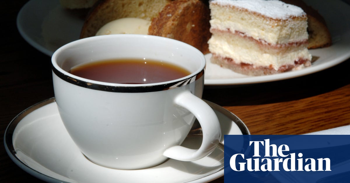 How To Make The Perfect Cup Of Tea And Cut A Cake Tea The Guardian How To Make The Perfect Cup Of Tea And Cut A Cake Tea The Guardian