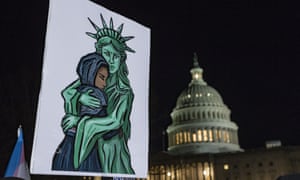 Una pancarta pro-soñadora en un mitin en Washington el viernes por la noche.