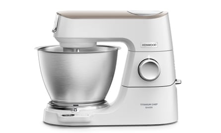 Kenwood Titanium Chef Baker stand mixer
