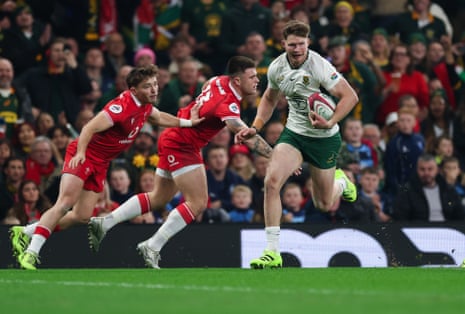 Ethan Hooker races in to score South Africa’s second try.