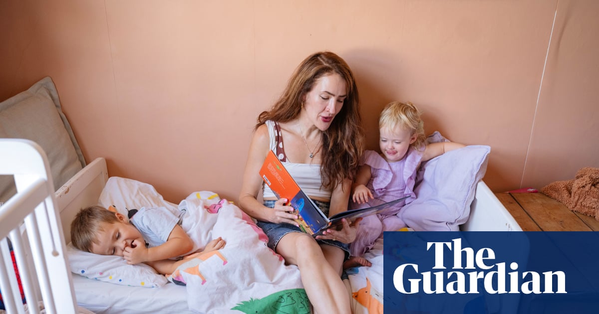 ‘My ability to cope was unravelling’: how I navigated ADHD and childbirth