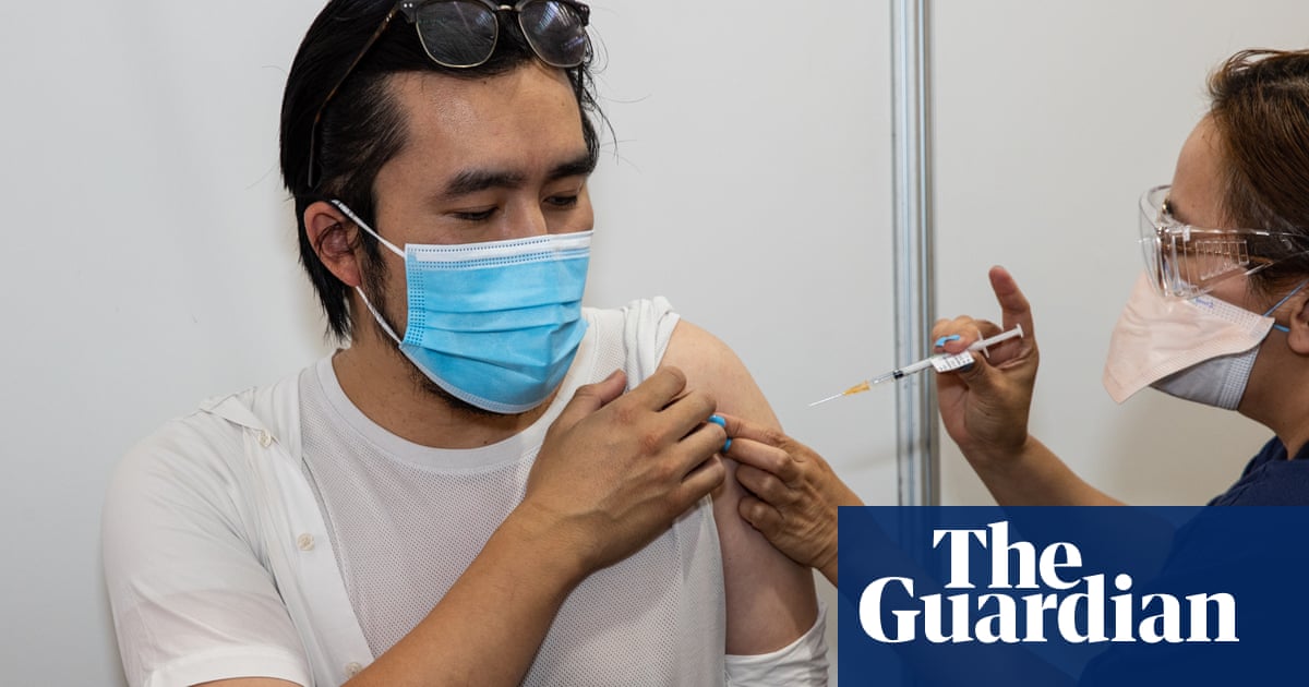 Australia’s booster doses explained: how to decide if you should get a fourth Covid vaccine and how long to wait - The Guardian