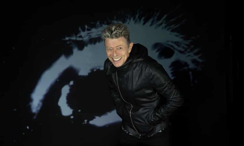 David Bowie … All smiles. 