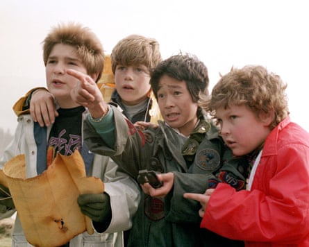 Corey Feldman, Sean Astin, Ke Huy Quan and Jeff Cohen in The Goonies.
