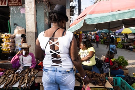 Cristina Aragón, a fish seller, with other female market vendors