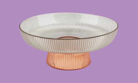 Nordic-inspired Lasse glass bowl