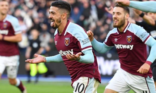 Manuel Lanzini celebrates after coolly opening the scoring for West Ham in the FA Cup third round