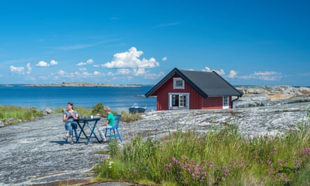 Bright summer cottages dot the isalnds.