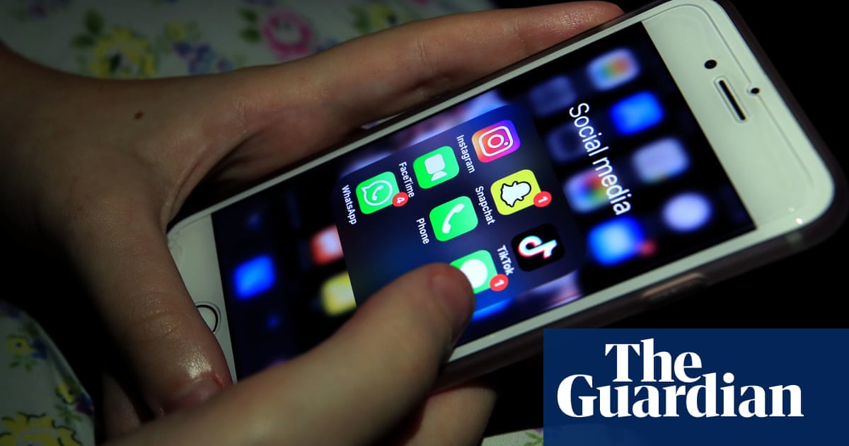 Цифрите показват нарастване на случаите на онлайн екстремизъм и насилствено