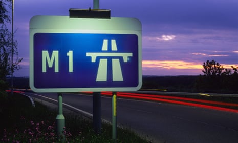 M1 motorway sign