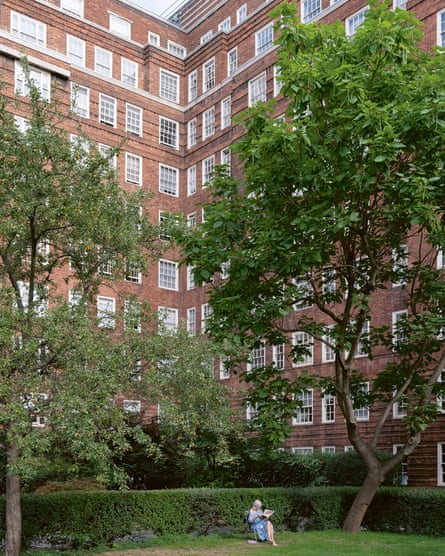 Dolphin Square mansion flats design by Gordon Jeeves in 1937