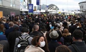 Queues outside the COP26 conference