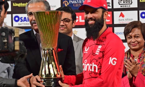 Moeen Ali  poses with the trophy after England’s T20 series victory against Pakistan.