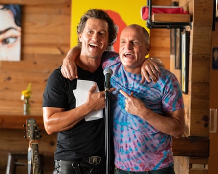 Matthew McConaughey and Woody Harrelson in Brothers.
