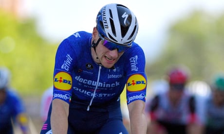 Deceuninck-QuickStep manager makes light of domestic abuse in Bennett jibe