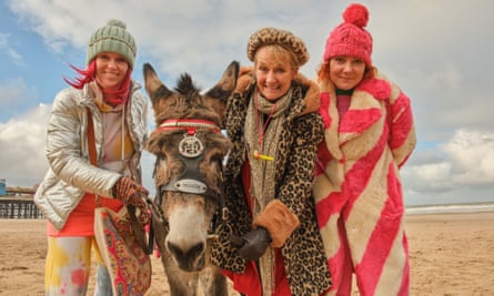 Finneran with Lorraine Ashbourne and Sophie Willan in Alma’s Not Normal.