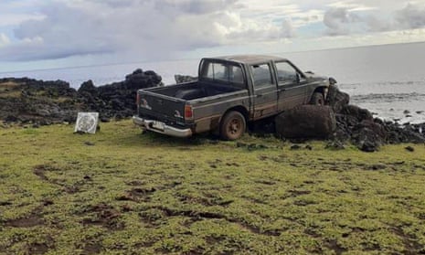 A pickup truck collided with a moai platform on Easter Island