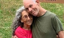 402.jpg?width=220&dpr=1&s=none&crop=5%3A3