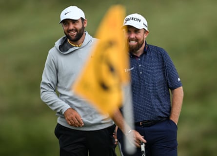 Shane Lowry (right) with Scottie Scheffler