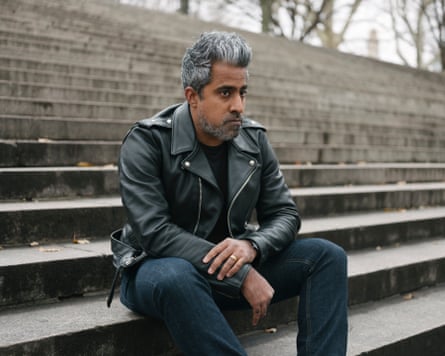 Anand Giridharadas cites shocking statistics about the wealth of a tiny few