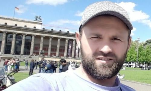Outspoken Chechen Blogger Found Murdered In Lille Chechnya The Guardian
