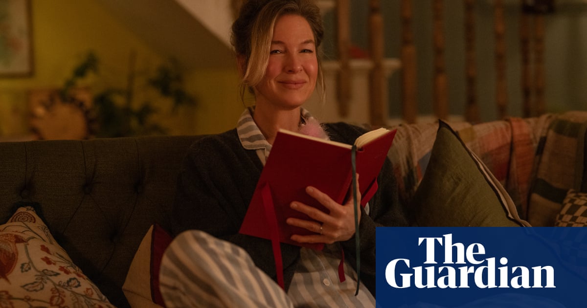 Renee Zellweger Shares Health Routine to Manage Herniated Discs