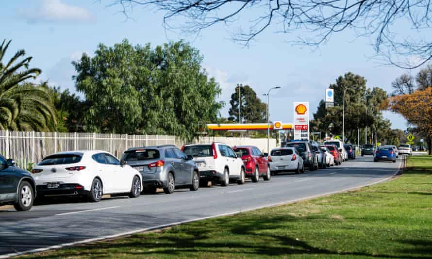 Cars lined up at a Covid-19 testing clinic in Adelaide’s Elizabeth Park on Tuesday as South Australia went into lockdown