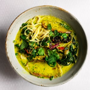 Noodles with coconut and greens.