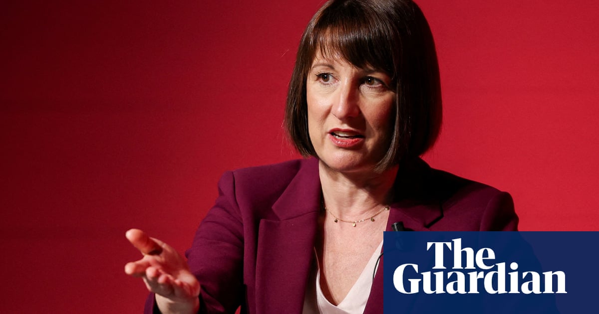 UK business confidence at lowest level since pandemic after tax-raising budget