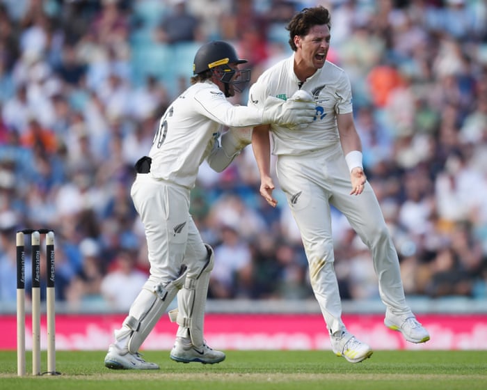 The Spin | Standing up to be counted: Tom Blundell leads brave new brand of wicketkeepers